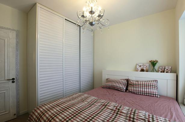 95平温馨美式衣柜图片 舒适和谐