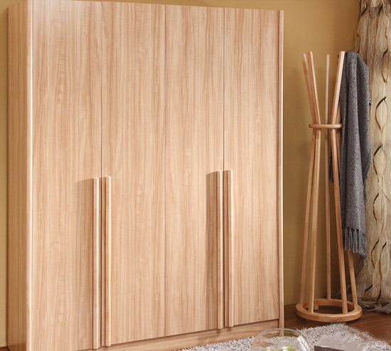 环保木质衣柜效果图 蜗居立足有道