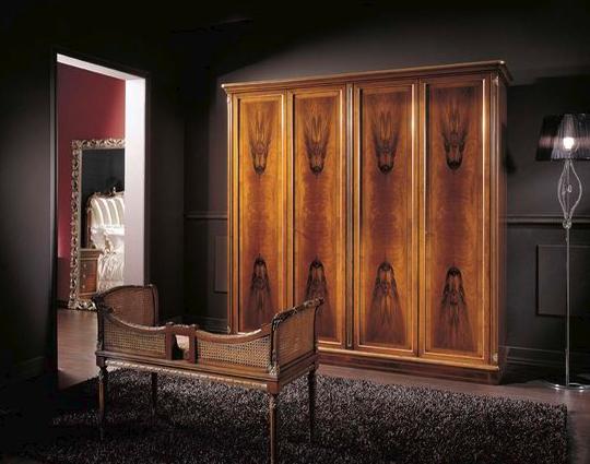 化繁为简 欧式风格实木衣柜效果图