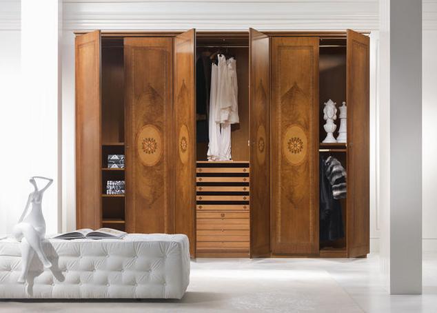 极致小资美家 个性古典风格衣柜设计图